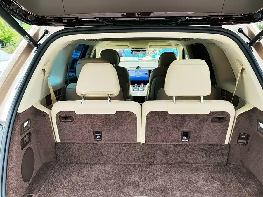 AITO M9 Wenjie M9 2025 Extended Range Ultra Edition 52kWh 6-Seat Version (192-line LiDAR) 2025 — миниатюра 5