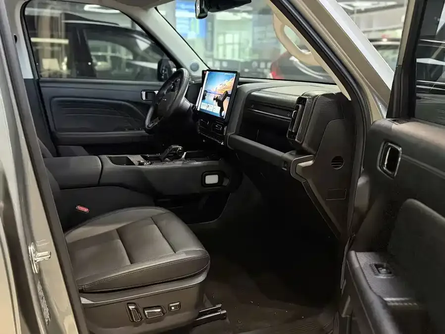Haval Raptors New Energy Haval Raptors New Energy 2024 Hi4 145 Pro 2024 — миниатюра 4