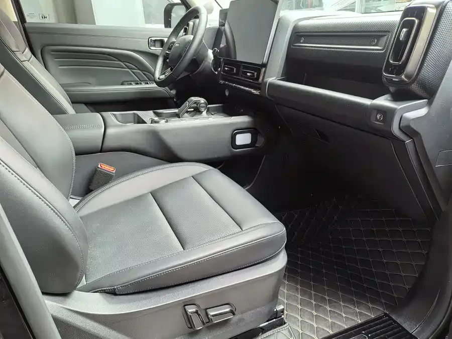 Haval Raptors New Energy Haval Raptors New Energy 2023 Hi4 145 Exploration Edition 2023 — миниатюра 4