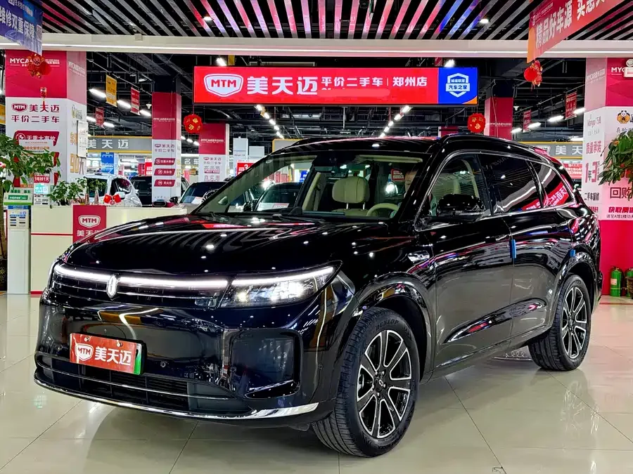 AITO M7 Wenjie M7 2024 1.5T Intelligent Driving Rear-wheel Drive Pro Edition 5 Seaters 2024 — фото 1, купить с доставкой в Москву