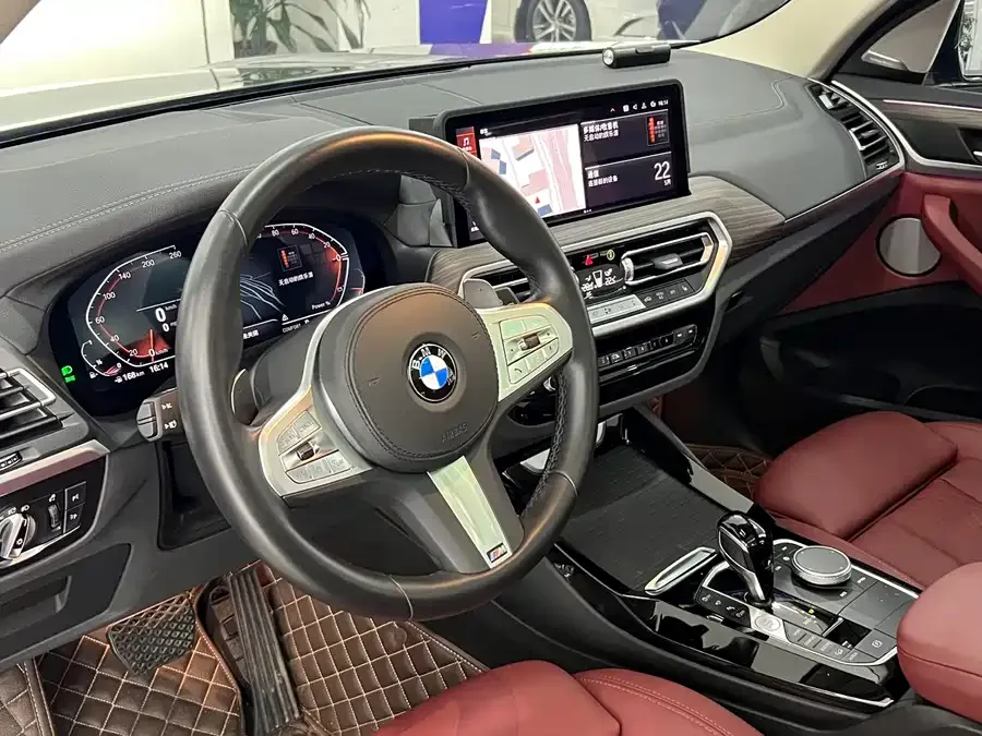 BMW X3 2023 facelift xDrive30i Leading M Night Edition 2025 — миниатюра 5
