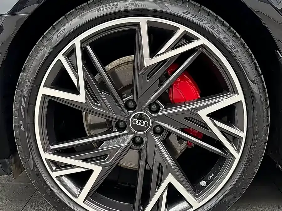 Audi A7L 2025 45 TFSI quattro Black Warrior Edition 2025 — миниатюра 5