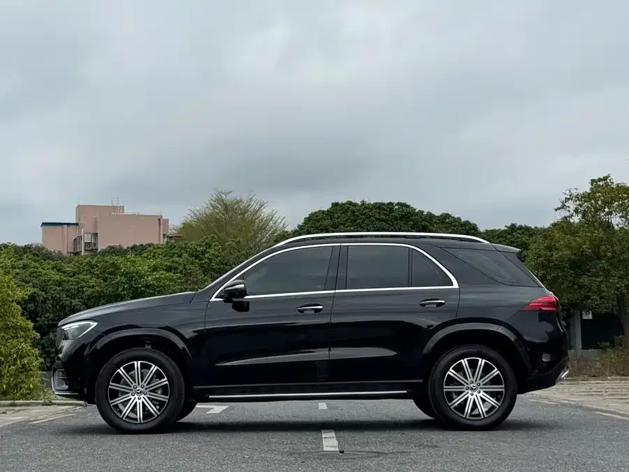 Mercedes-Benz GLE (Imported) Mercedes-Benz GLE (Imported) 2025 GLE 350 4MATIC Fashion Model 2025 — миниатюра 4