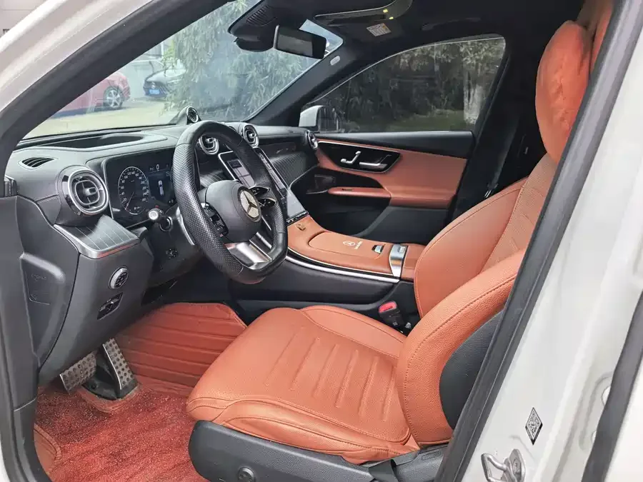 Mercedes-Benz GLC-Class Mercedes-Benz GLC 2023 GLC 300 L 4MATIC luxury 7-seater 2023 — миниатюра 5