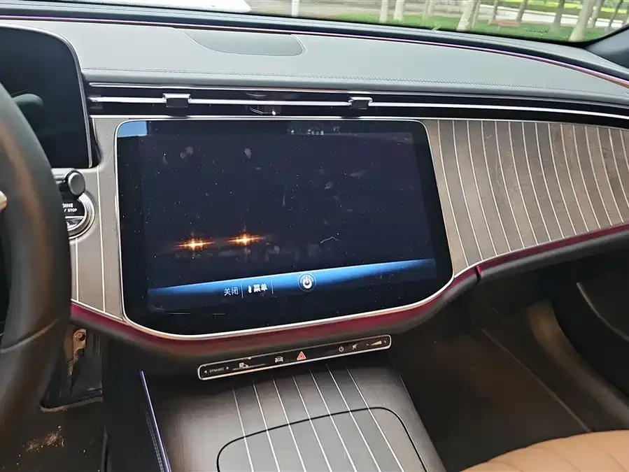 Mercedes-Benz E-Class Mercedes-Benz E-Class 2024 E 300 L Fashion Edition 2024 — миниатюра 4