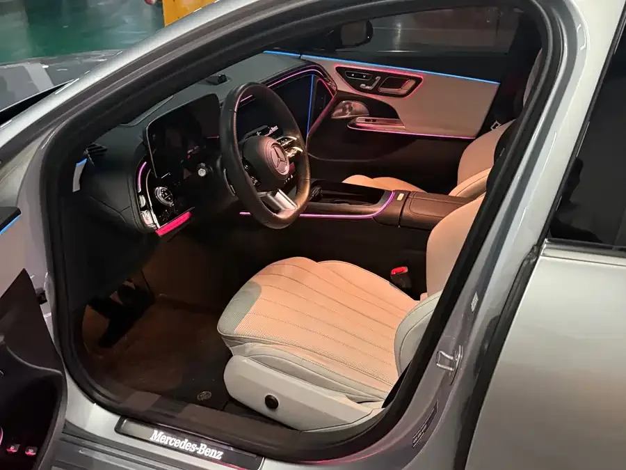 Mercedes-Benz E-class new energy Mercedes-Benz E-Class New Energy 2024 E 350 e L Plug-in Hybrid Sports Sedan 2025 — миниатюра 5