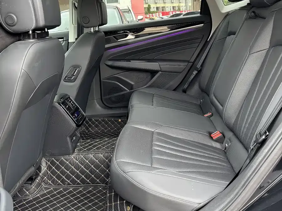 Volkswagen Passat Passat 2025 Outstanding Model 380TSI Starry Sky Dragon Edition 2025 — миниатюра 5