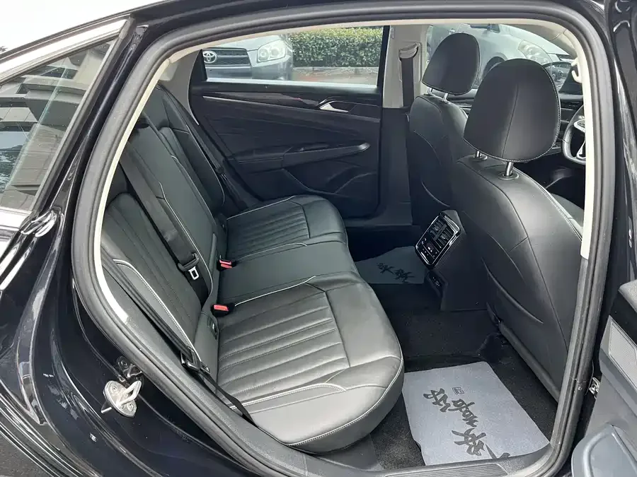 Volkswagen Passat Passat 2022 330TSI Elite Edition 2022 — миниатюра 3