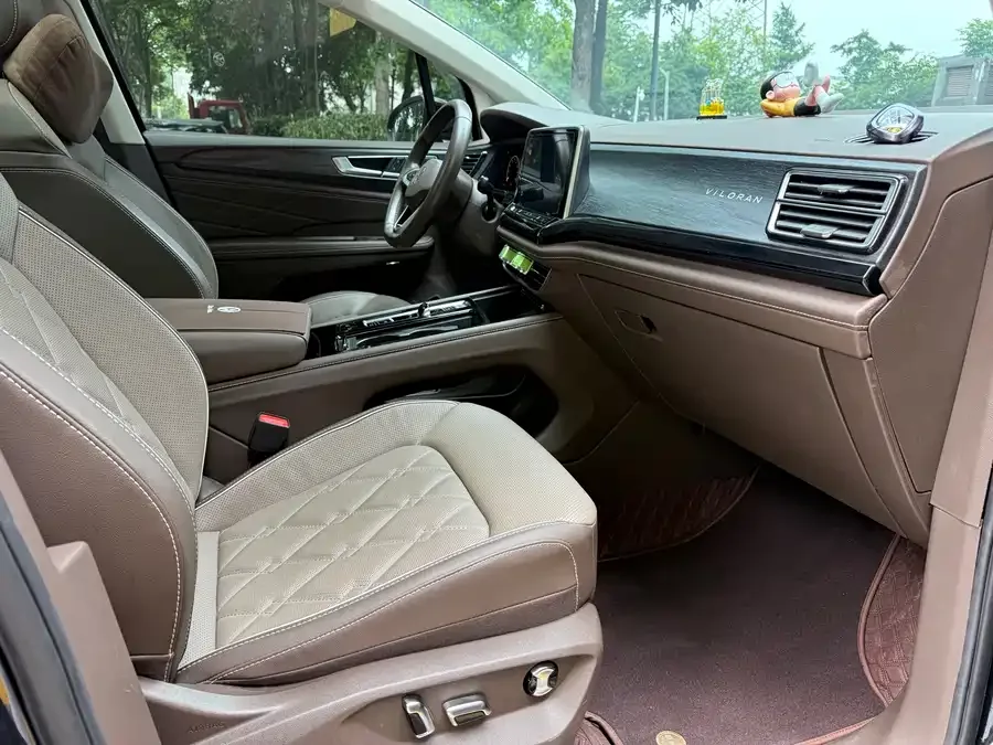 Volkswagen Viloran Weiran 2023 380TSI Premium Edition 2023 — миниатюра 3