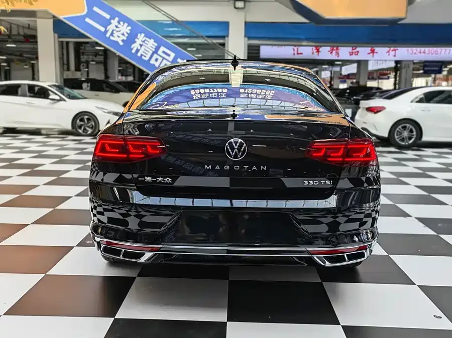 Volkswagen Magotan Magotan 2023 2 million commemorative edition 330TSI DSG luxury model 2023 — миниатюра 2