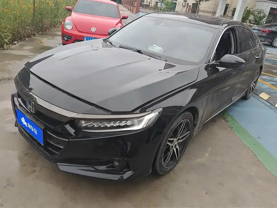 Honda Accord 2022 Accord Hybrid 2.0L Phantom Night Smart Edition 2022 — фото 1, купить с доставкой в Москву