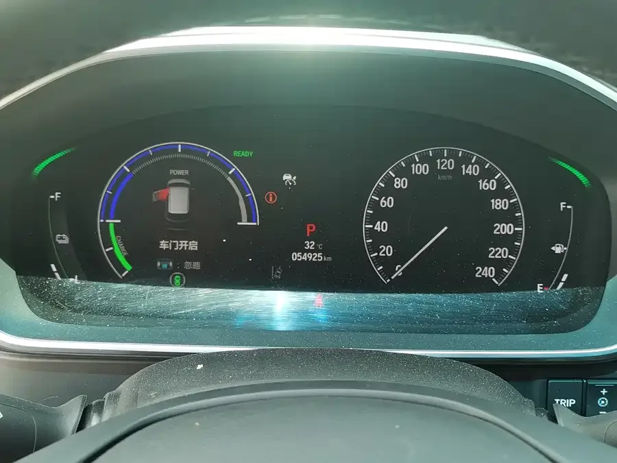 Honda Elysion Elysion 2024 2.0L e:HEV Luxury Edition 2024 — миниатюра 5