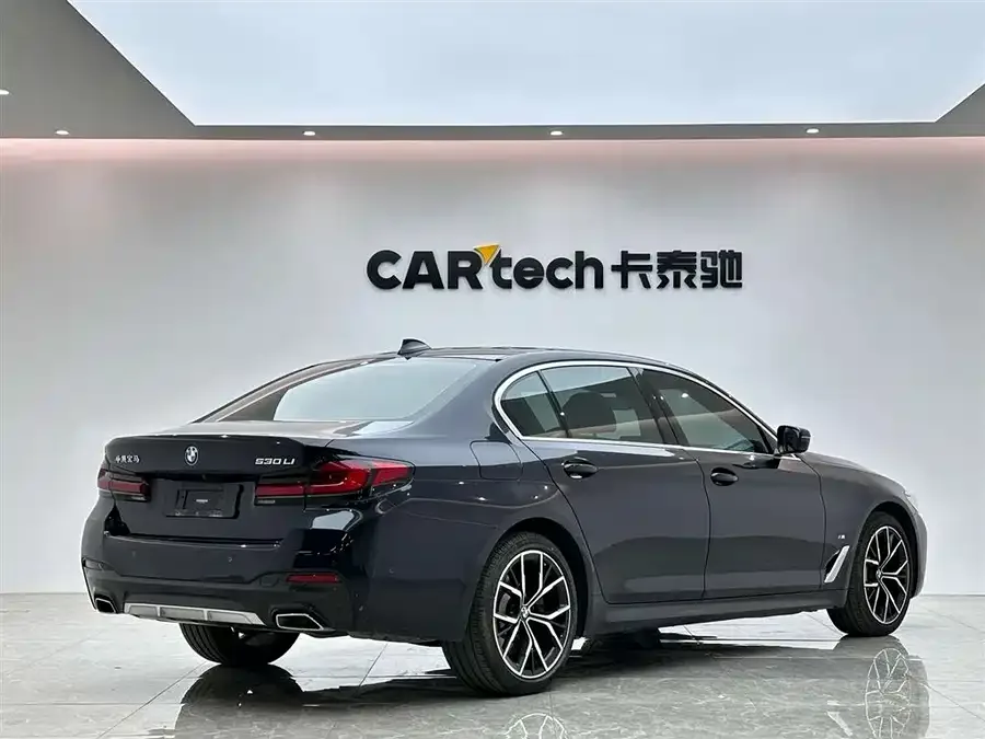 BMW 5 Series BMW 5 Series 2023 530Li Exclusive M Sport Package 2023 — миниатюра 5