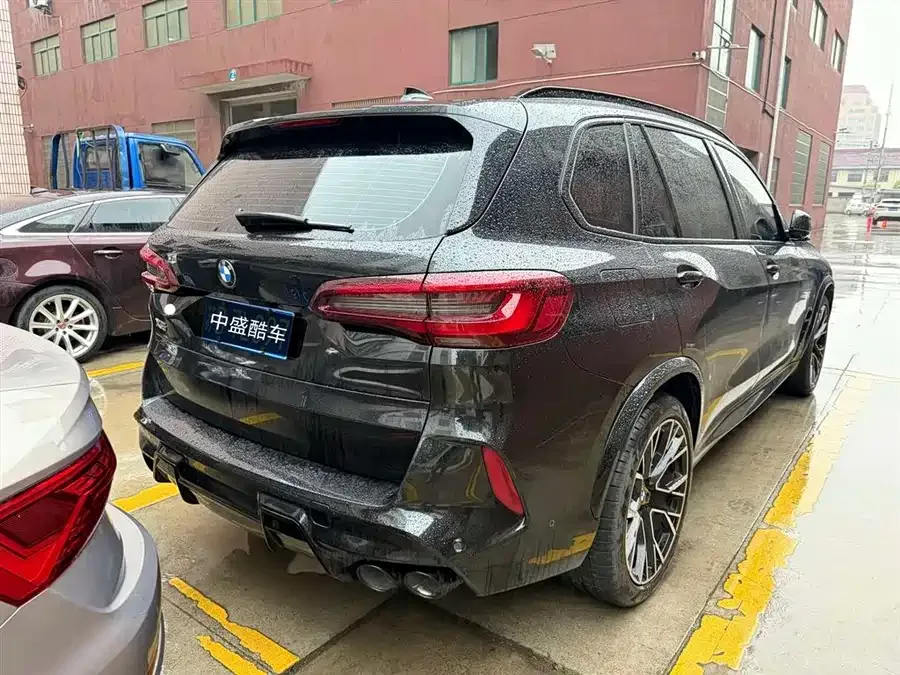 BMW X5 2022 facelift xDrive 30Li Exclusive M Sport Package 2023 — миниатюра 4