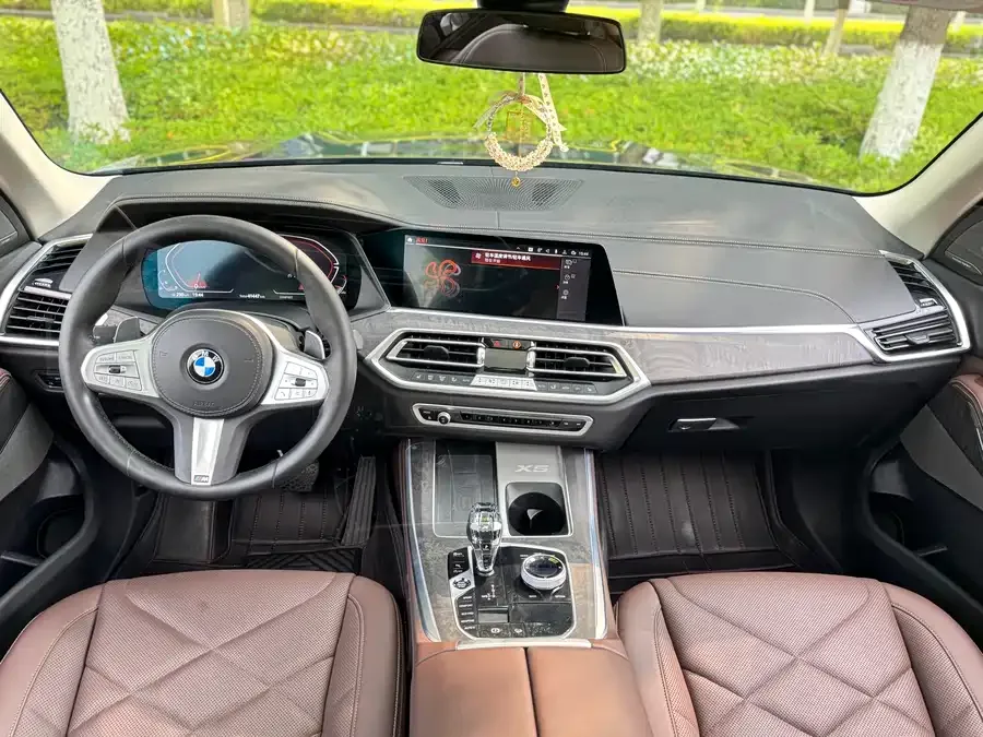 BMW X5 2022 xDrive 30Li M Sport Package 2022 — миниатюра 4