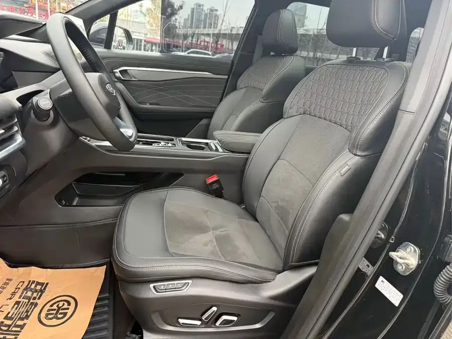 Geely Haoyue L Haoyue L 2025 2.0T DCT Premium Edition 2025 — миниатюра 3