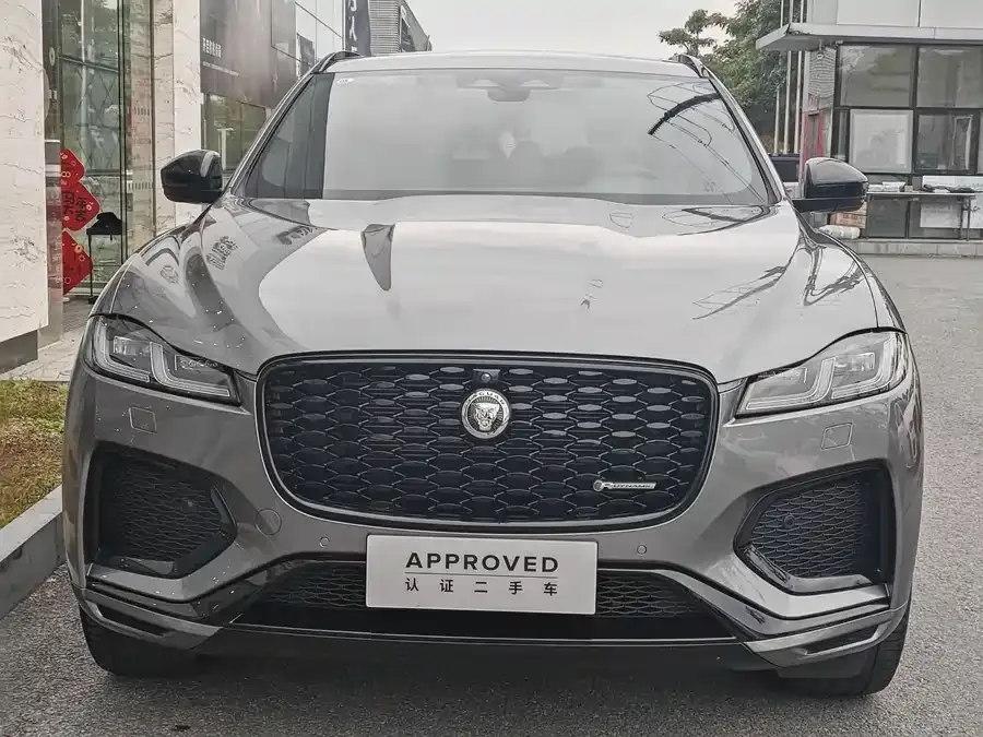Jaguar F-Pace 2024 P250 R-Dynamic HSE 2023 — миниатюра 3