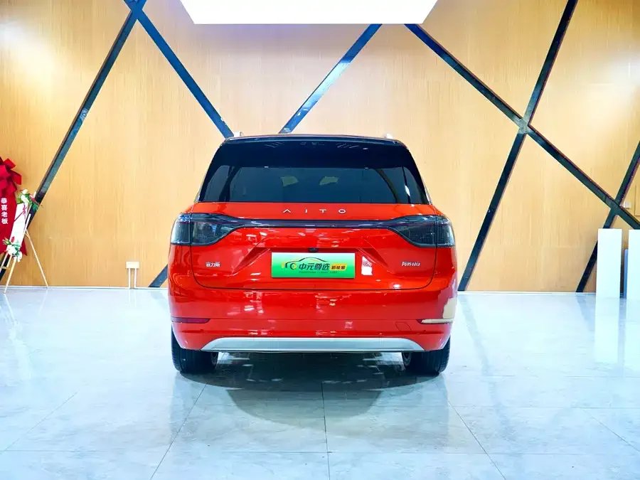 AITO M9 Wenjie M9 2024 Extended Range Ultra Edition 52kWh 5-seater Edition 2025 — миниатюра 4