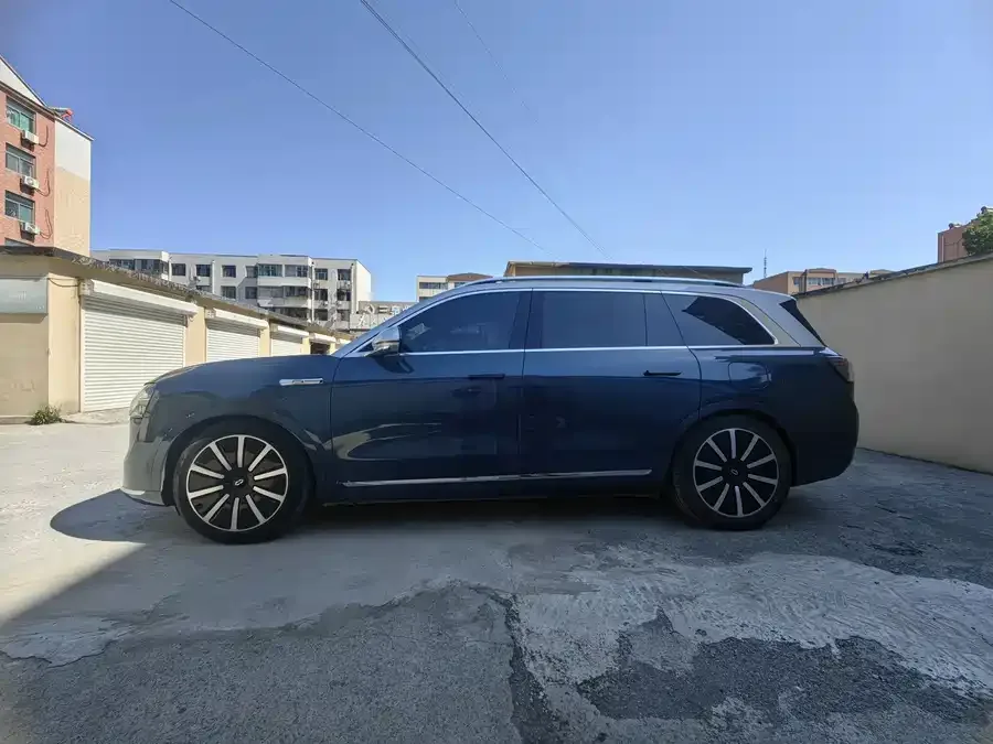AITO M9 M9 2024 Extended Range Ultra Edition 42kWh 6-seater Edition 2024 — миниатюра 2
