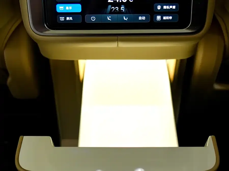 AITO M9 Wenjie M9 2025 Pure Electric Ultra Edition 100kWh 6-Seat Version (192-line LiDAR) 2025 — миниатюра 3