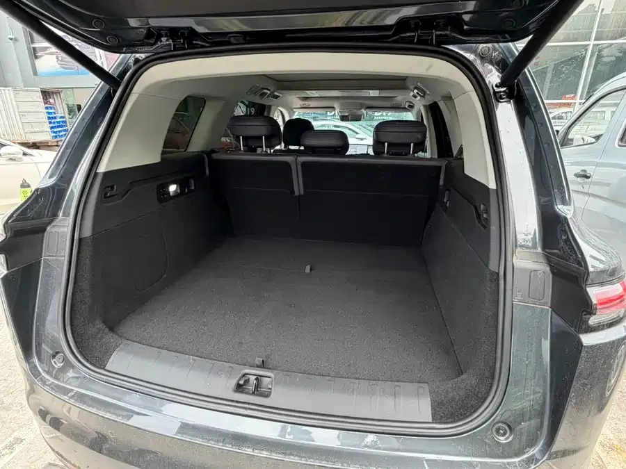 Leapmotor C16 Leapmotor C16 2026 Extended Range 280 LiDAR Smart Edition 5-Seater 2025 — миниатюра 5