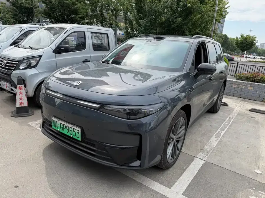 Leapmotor C16 Leapmotor C16 2026 Extended Range 280 LiDAR Smart Edition 5-Seater 2025 — фото 1, купить с доставкой в Москву