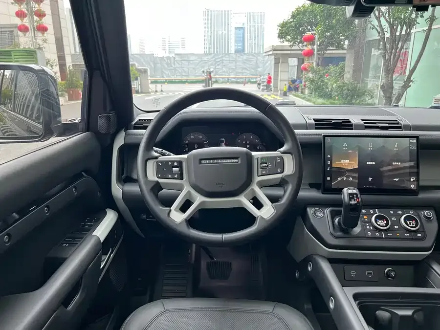 Land Rover guard Land Rover Defender 2024 110 3.0T P400 XS 2023 — миниатюра 3