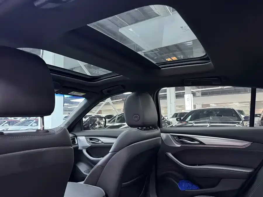 Cadillac CT5 2022 28T Premium Edition 2022 — миниатюра 3