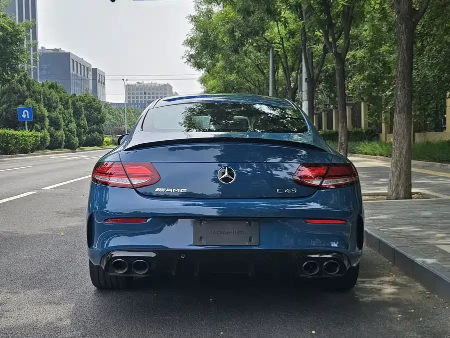 Mercedes-Benz C-Class AMG Mercedes-Benz C-Class AMG 2023 AMG C 43 4MATIC Coupe 2023 — миниатюра 2