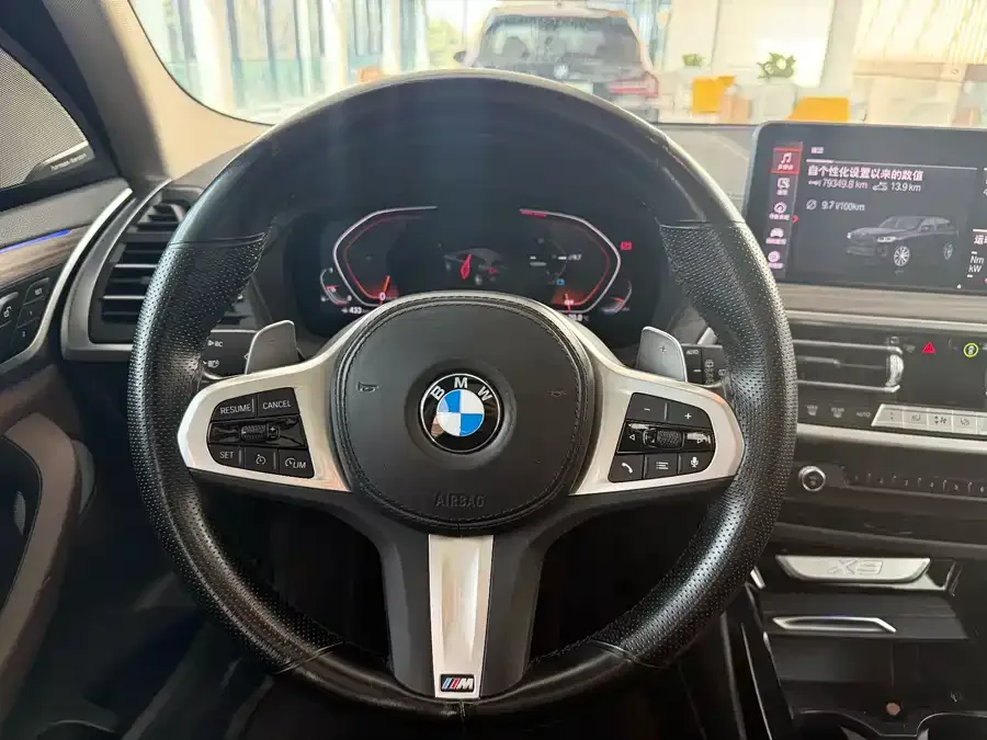 BMW X3 2022 facelift xDrive30i Leading M Night Edition 2022 — миниатюра 4