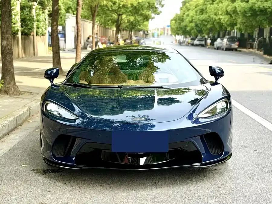 McLaren GT 2023