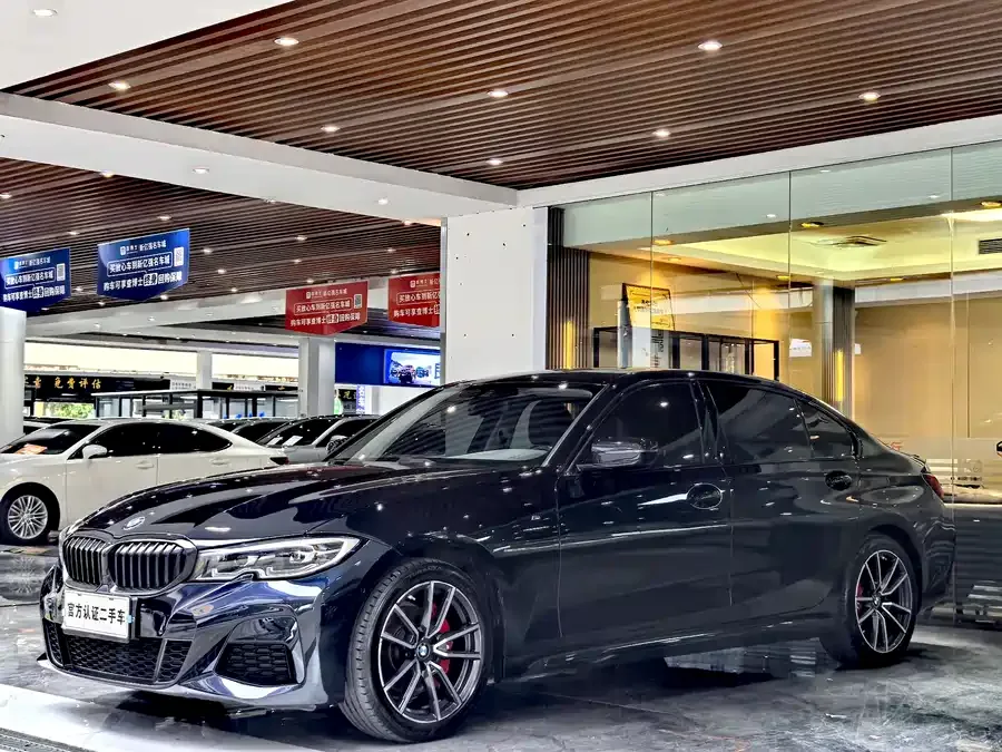 BMW 3 Series BMW 3 Series 2022 325Li M Sport Package 2022 — фото 1, купить с доставкой в Москву