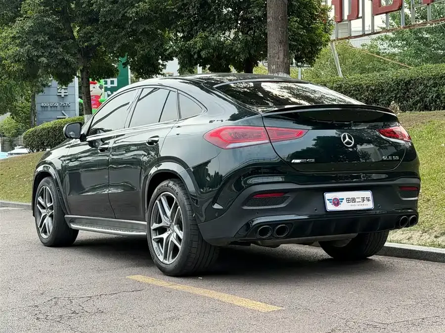 Mercedes-Benz GLE Coupe AMG Mercedes-Benz GLE Coupe AMG 2022 AMG GLE 53 4MATIC+ Coupe SUV 2023 — миниатюра 4
