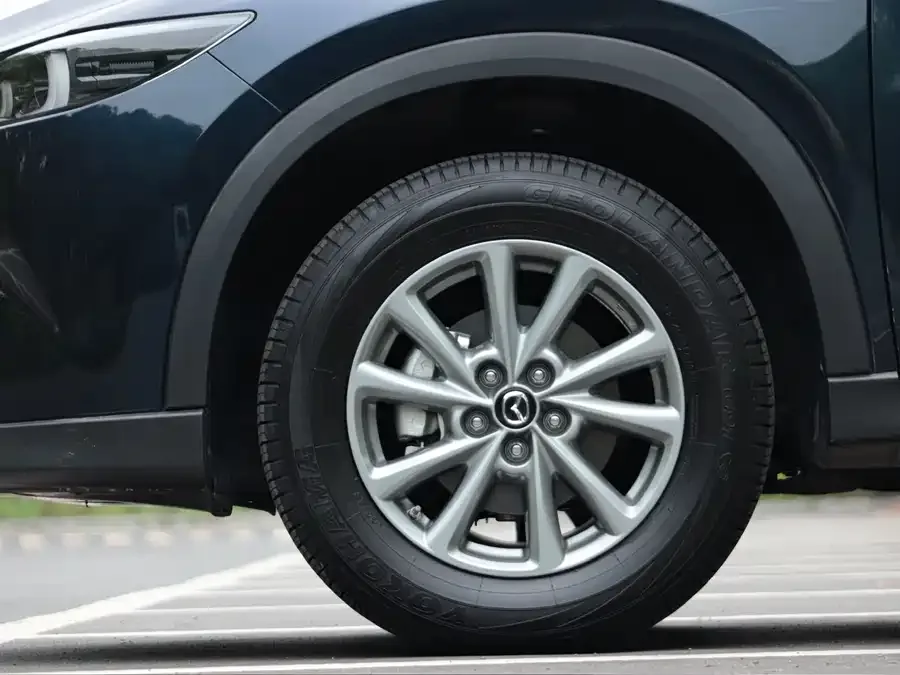 Mazda CX-5 2025 2.0L Automatic 2WD Comfort Edition 2025 — миниатюра 3