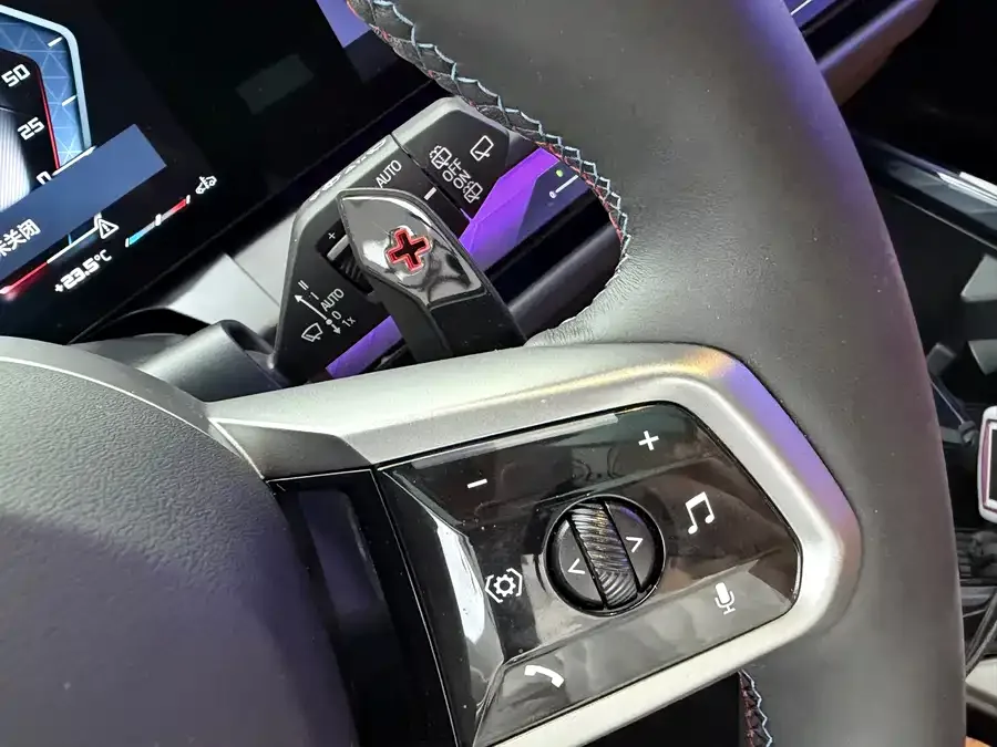 BMW X3 M50 2025 M50 xDrive 2025 — миниатюра 4