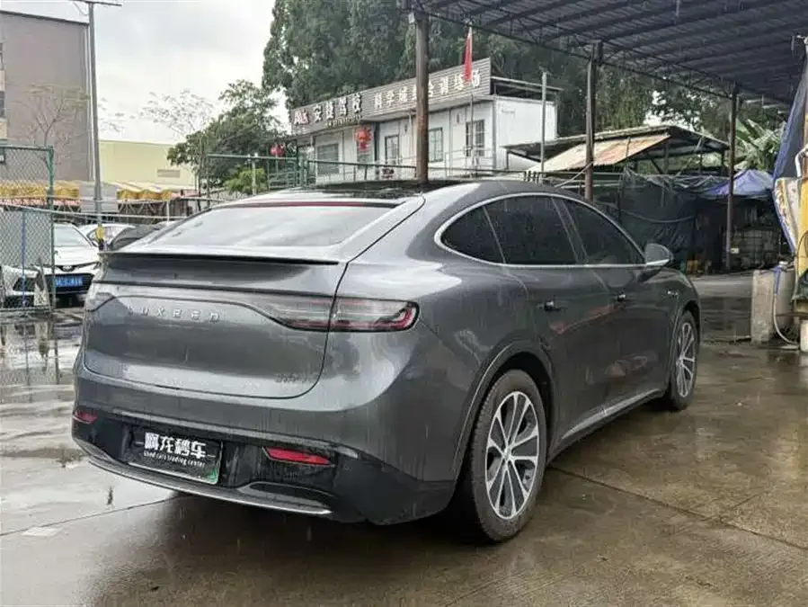 Smart world R7 Zhijie R7 2024 pure electric 802km Max 2024 — миниатюра 4