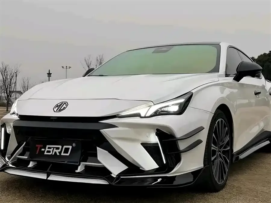 MG 7 MG7 2023 2.0T Automatic Beauty Hunter Premium Edition 2023 — фото 1, купить с доставкой в Москву