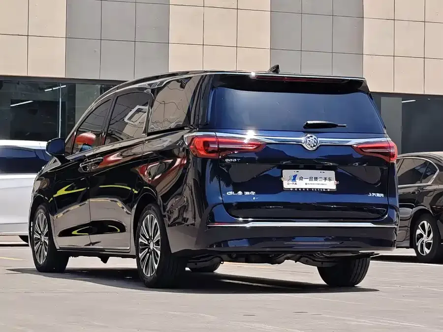 Buick GL8 2023 ES Lu Zun Flagship Model 2022 — миниатюра 2