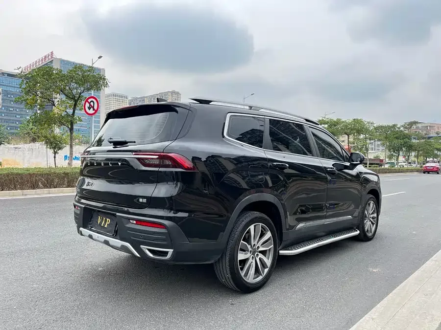 Geely Okavango Haoyue 2022 1.8TD Automatic Premium 7 Seaters 2022 — миниатюра 2