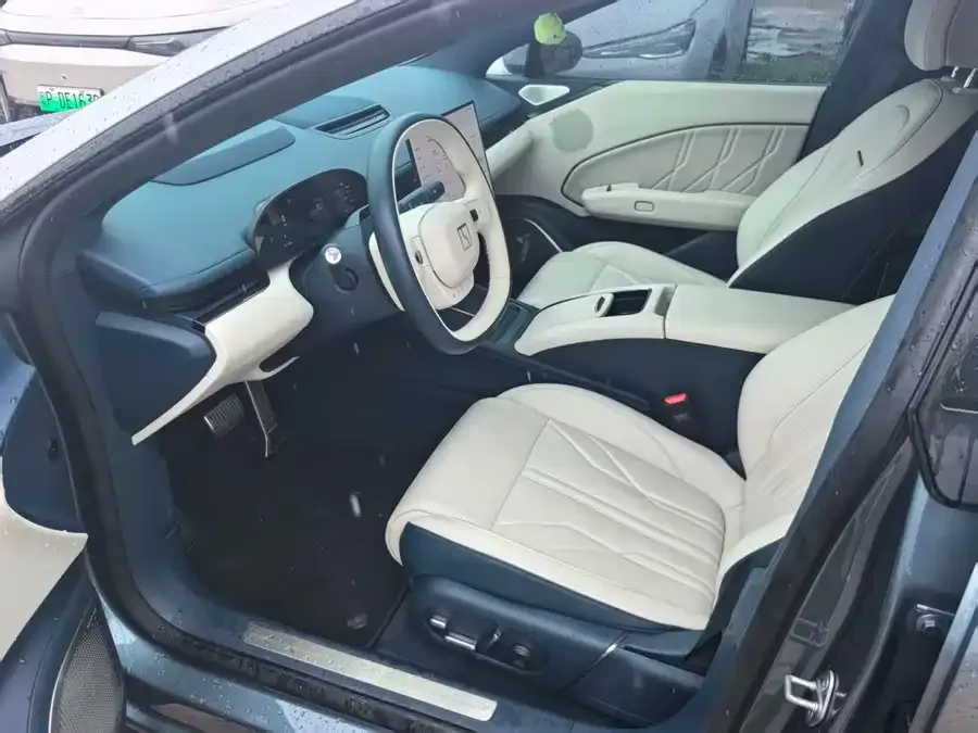 Zeekr 007 Zeekr 007 2024 4WD Smart Driving Edition 100kWh 2024 — миниатюра 4
