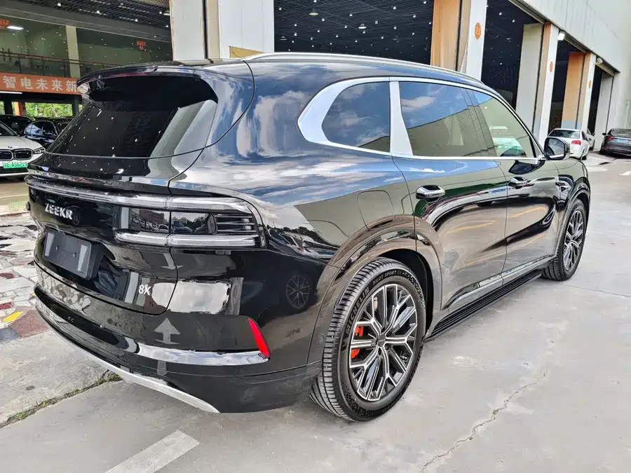 Zeekr 8X Extreme Krypton 8X 2026 Ultra Edition 70kWh 2026 — миниатюра 4