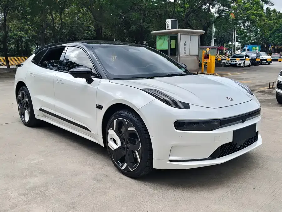 Zeekr 001 Zeekr 001 2023 YOU version 100kWh 2023 — миниатюра 4
