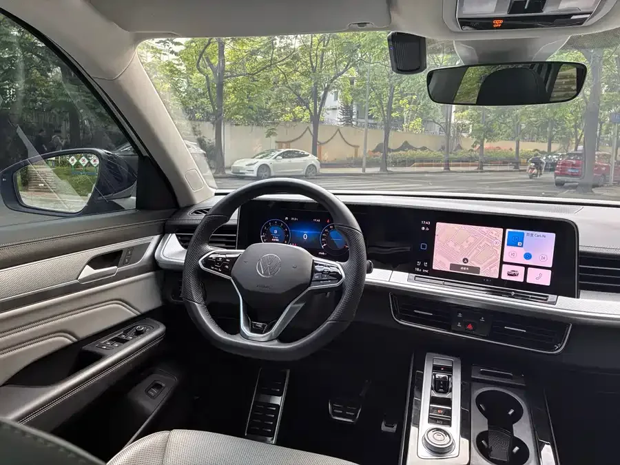 Volkswagen Tavendor 2023 Lanxun 380TSI 4WD R-Line Touring Edition 2023 — миниатюра 5