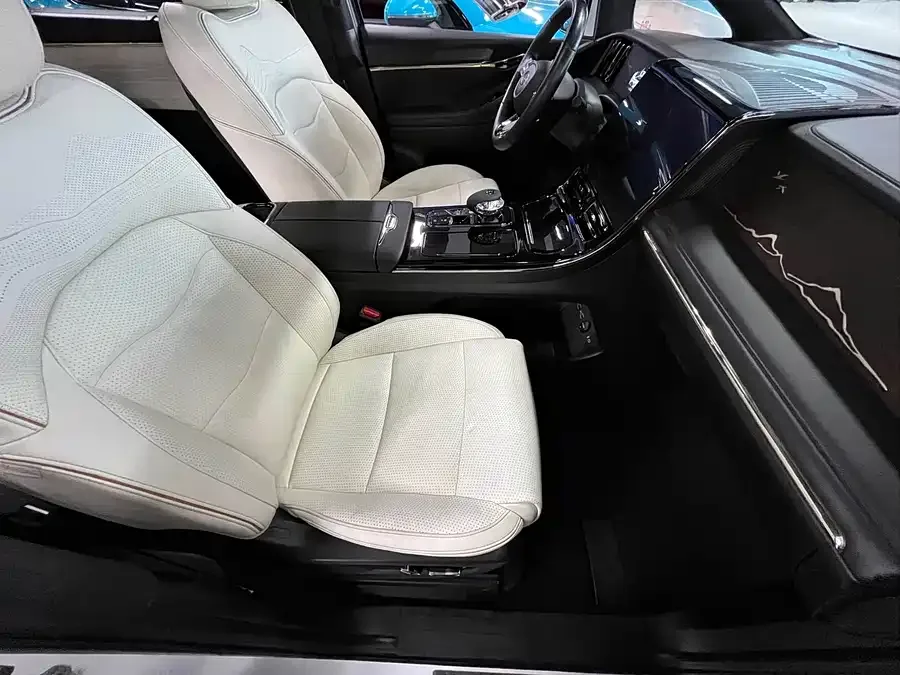 GAC Trumpchi M8 Trumpchi M8 2023 Grandmaster Series 400T Flagship Edition 2023 — миниатюра 4