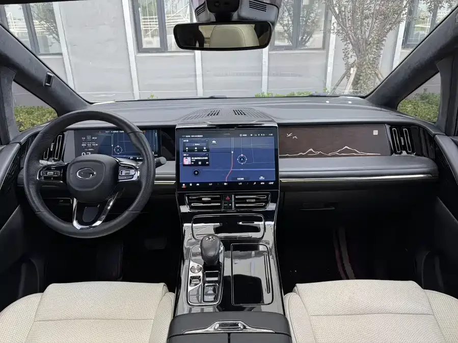 GAC Trumpchi M8 Trumpchi M8 2023 Grandmaster Series 400T Flagship Edition 2023 — миниатюра 2