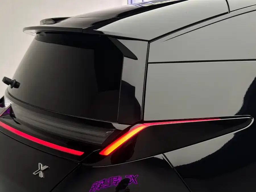 Zeekr X Zeekr X 2025 five-seat rear-wheel drive version 2024 — миниатюра 5