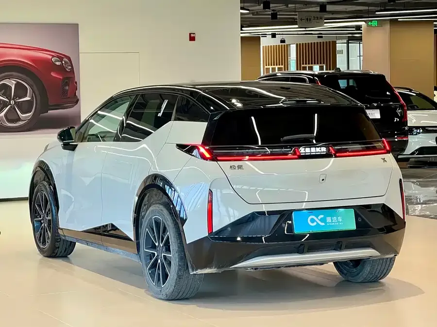 Zeekr X Zeekr X 2025 four-seat rear-wheel drive cube version 2024 — миниатюра 2