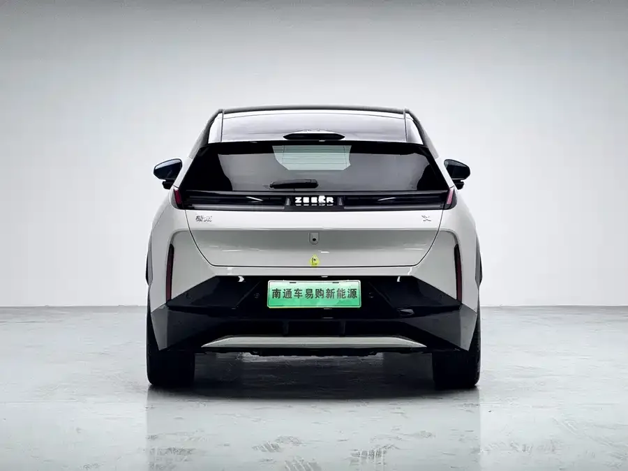 Zeekr X Zeekr X 2025 four-seat rear-wheel drive cube version 2024 — миниатюра 5