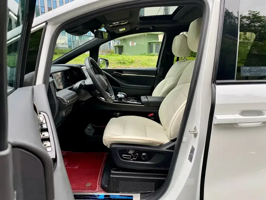 GAC Trumpchi M8 Trumpchi M8 2024 Grandmaster Series 400T Pioneer Edition 2024 — миниатюра 3