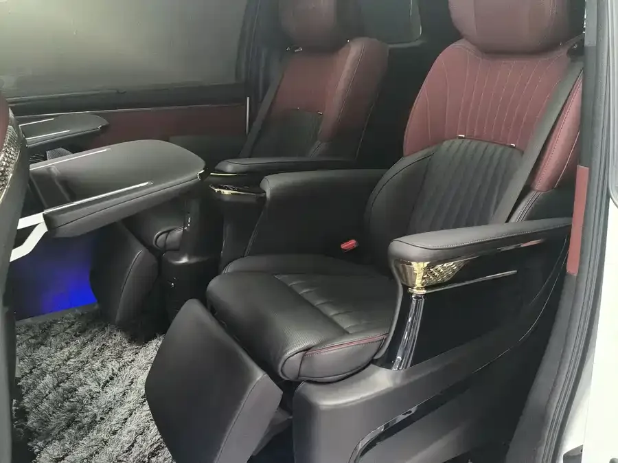 GAC Trumpchi M8 Trumpchi M8 2024 Grandmaster Series Dual Engine Flagship Edition 2024 — миниатюра 2